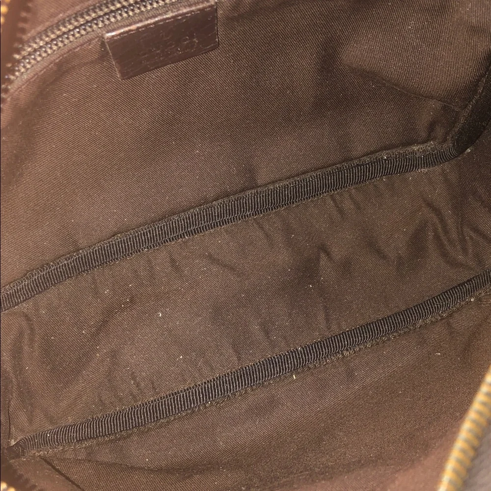 GUCCI GG Supreme Beige Monogram Canvas Messenger Bag with Brown Leather Trim